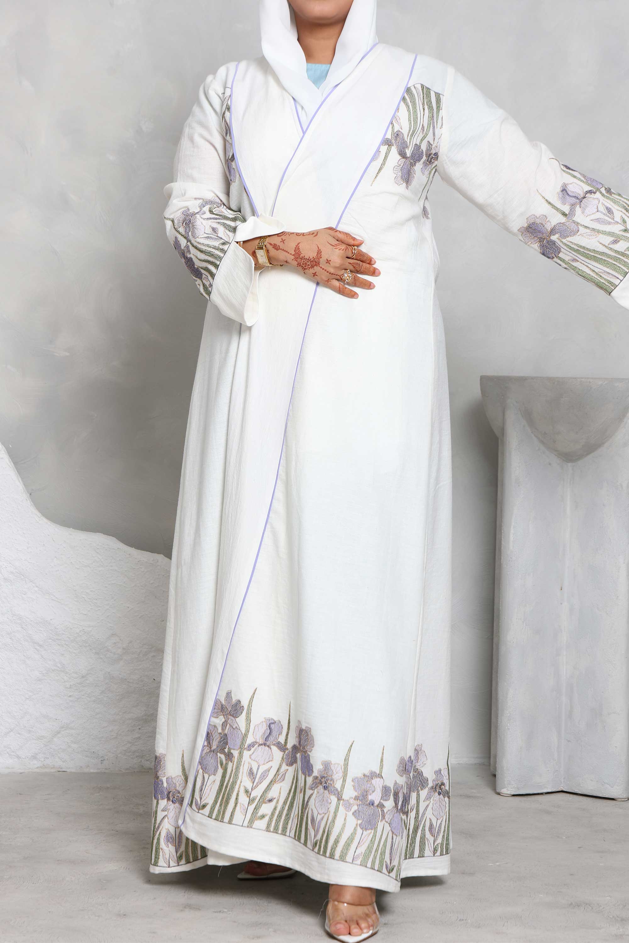 Naya Abaya