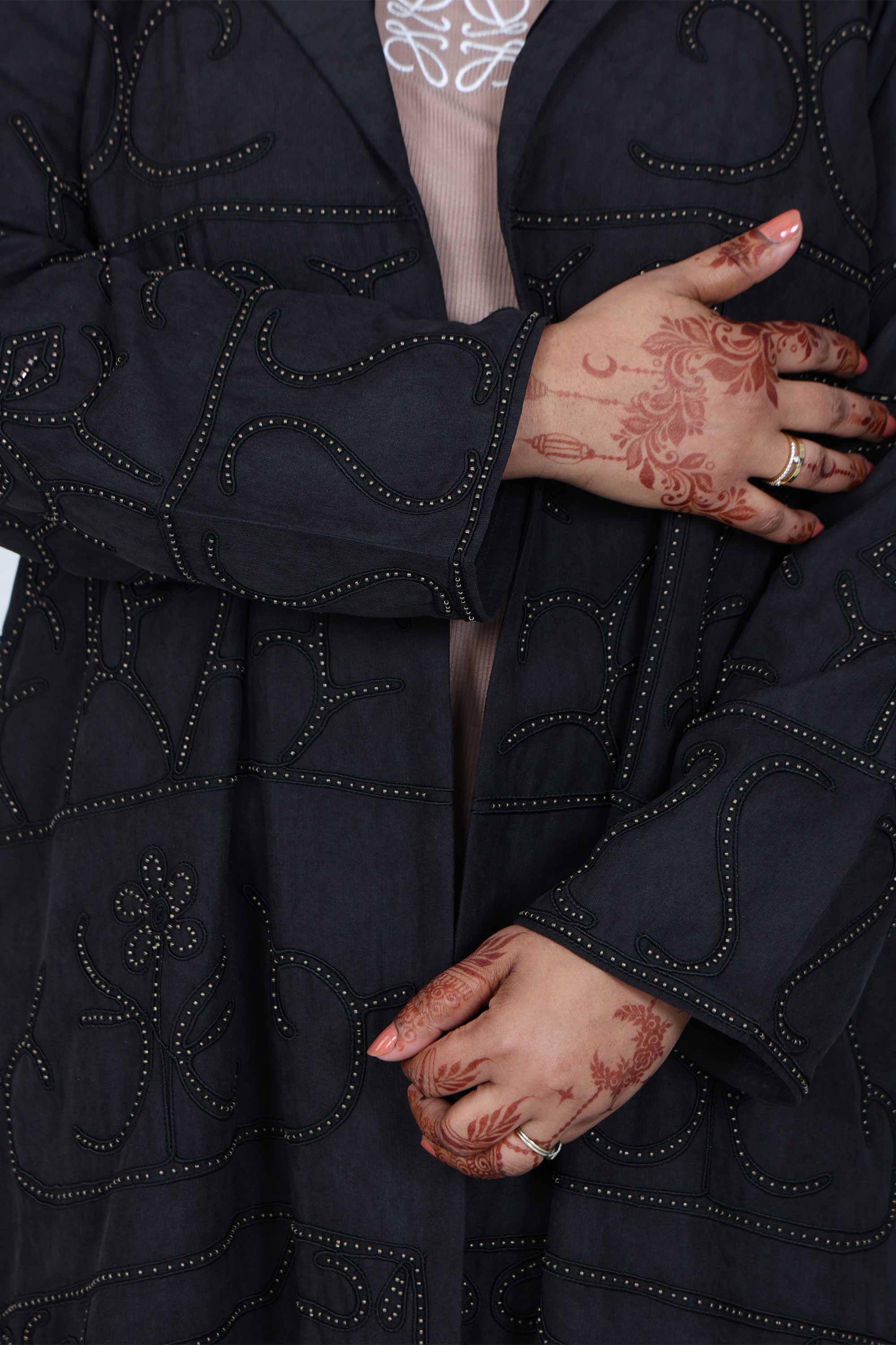 Layali Abaya